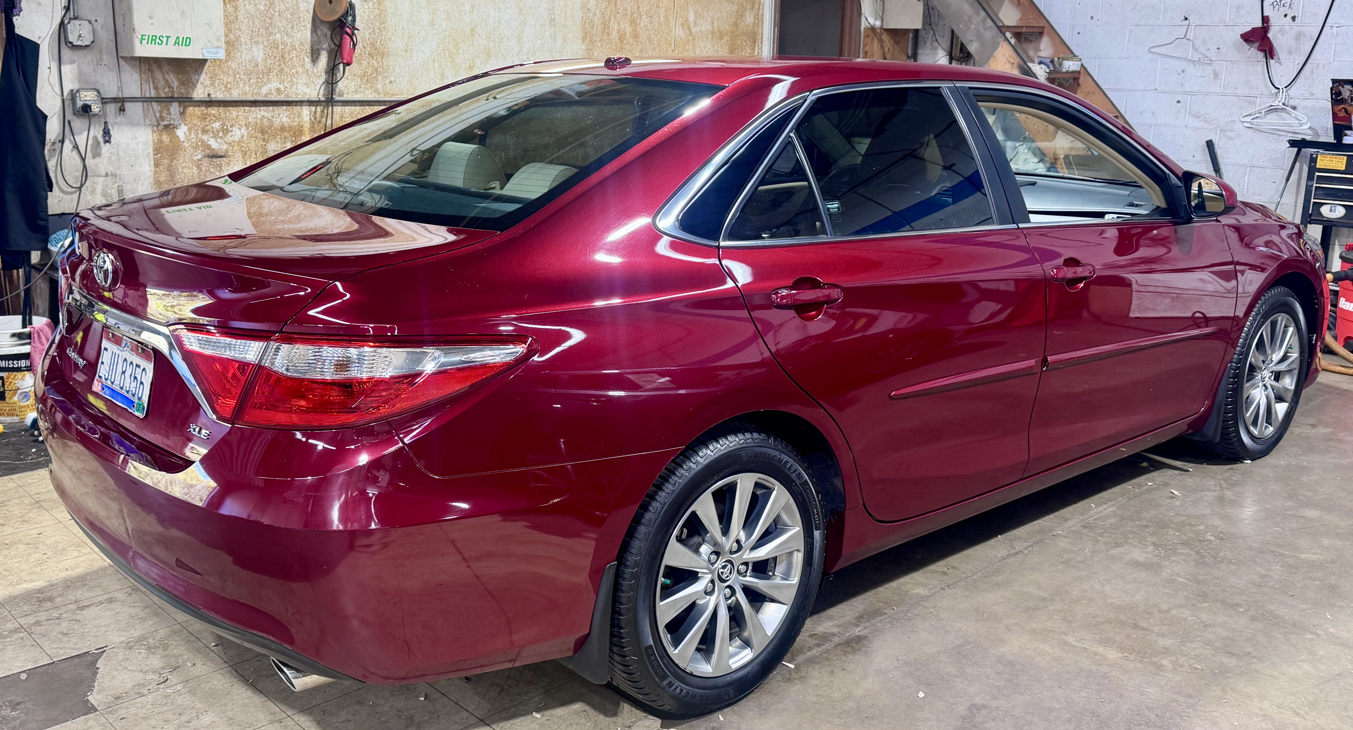 Used 2016 Toyota Camry XLE w/ Protection Package (Q2) FWD image 4