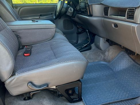 Used 1995 Dodge Ram 2500 Truck 4x4 Regular Cab image 10