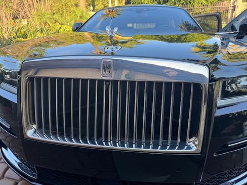 Used 2021 Rolls-Royce Ghost image 24