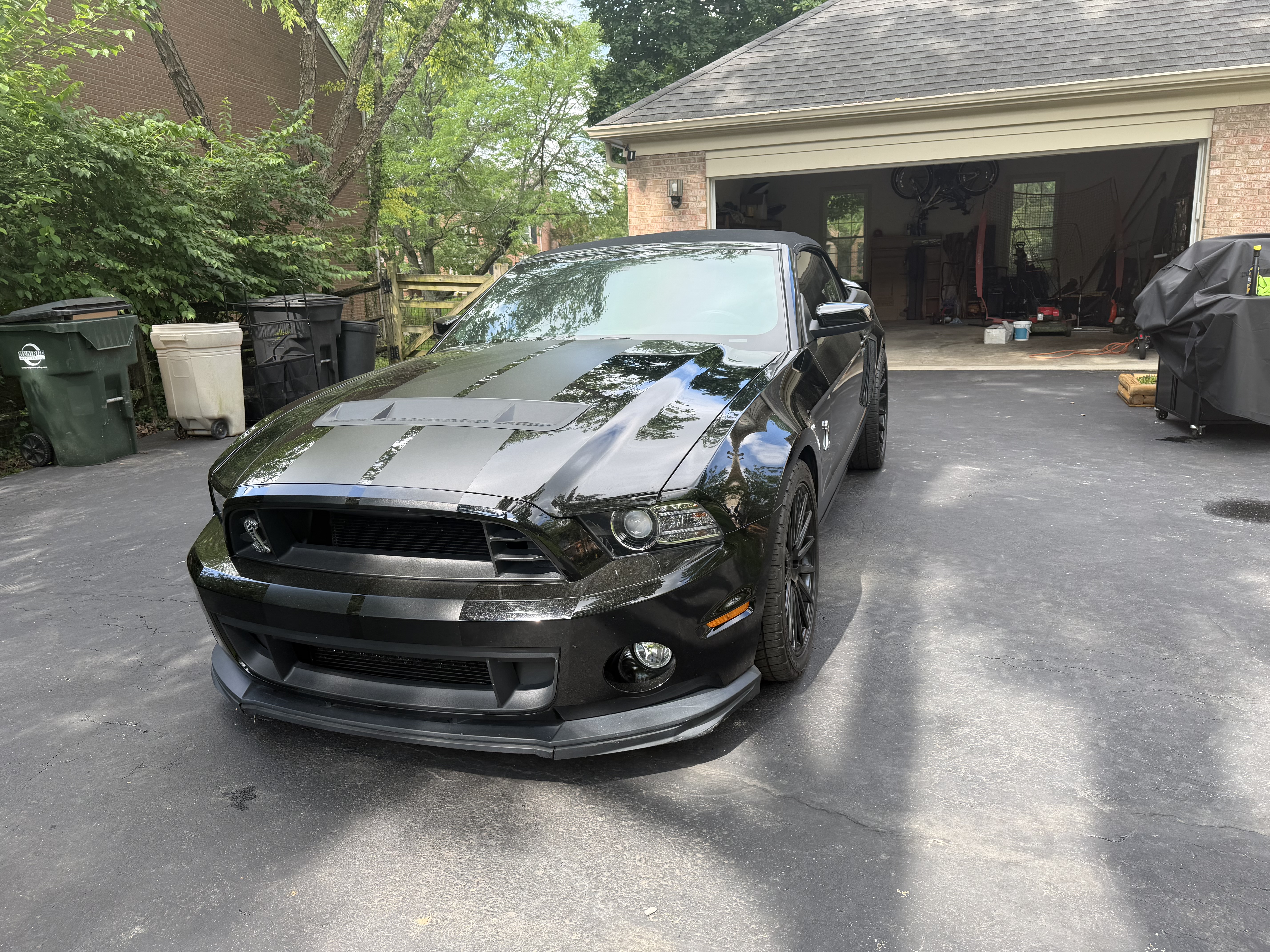 Used 2014 Ford Mustang Shelby GT500 w/ Equipment Group 821A RWD image 13