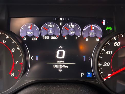 Used 2019 Chevrolet Camaro LT RWD image 13