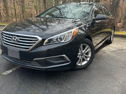Used 2016 Hyundai Sonata SE
