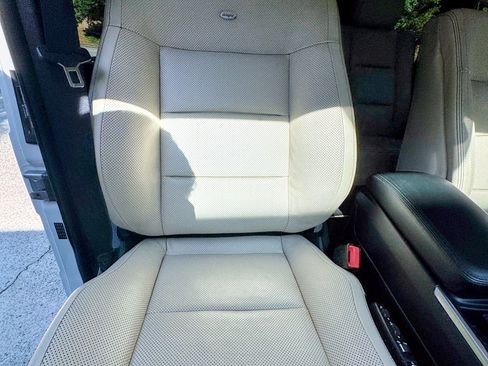 Used 2017 Mercedes-Benz G 550 w/ Night Package image 17
