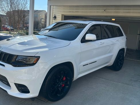 Used 2017 Jeep Grand Cherokee SRT w/ Trailer Tow Group IV image 2