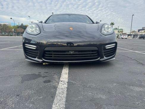 Used 2014 Porsche Panamera Turbo Executive image 25
