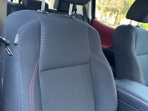 Used 2019 Toyota Tacoma SR5 image 6