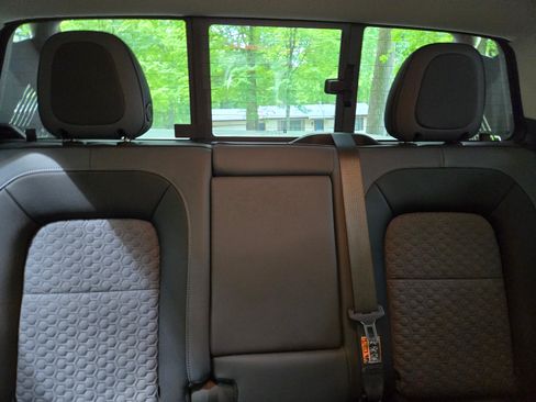 Used 2019 Chevrolet Colorado Z71 image 9