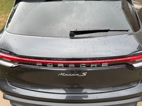 Used 2022 Porsche Macan S image 15