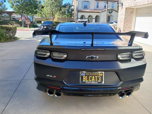 Used 2024 Chevrolet Camaro ZL1 image 8