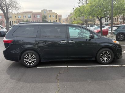 Used 2019 Toyota Sienna XLE
