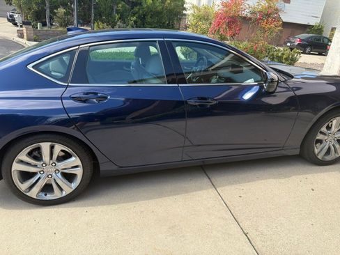 Used 2022 Acura TLX w/ Technology Package FWD image 5