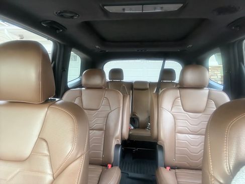 Used 2021 Kia Telluride SX w/ SX Prestige Package image 16