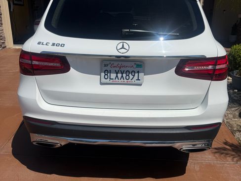 Used 2019 Mercedes-Benz GLC 300 image 8