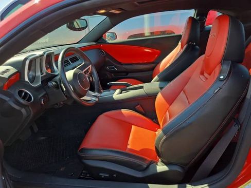 Used 2010 Chevrolet Camaro SS w/ LPO, Ground Effects Package image 21