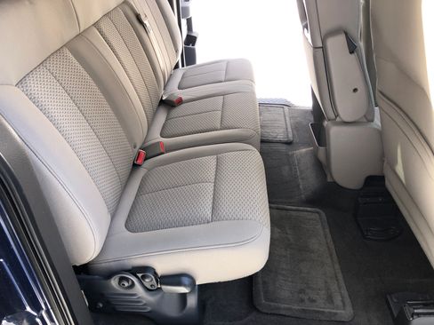 Used 2010 Ford F150 XLT image 10