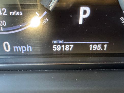 Used 2013 BMW M6 Coupe image 15