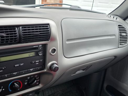 Used 2011 Ford Ranger XLT w/ Bright Trim Group image 14