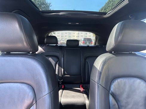Used 2018 Audi Q3 2.0T Premium AWD/4WD image 22