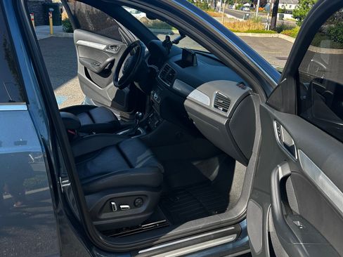 Used 2018 Audi Q3 2.0T Premium Plus w/ Premium Plus Package AWD/4WD image 6