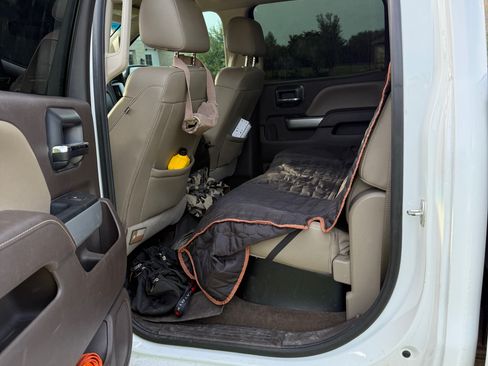 Used 2016 Chevrolet Silverado 2500 LTZ w/ LTZ Plus Package image 11