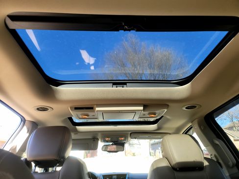 Used 2014 GMC Acadia Denali image 11