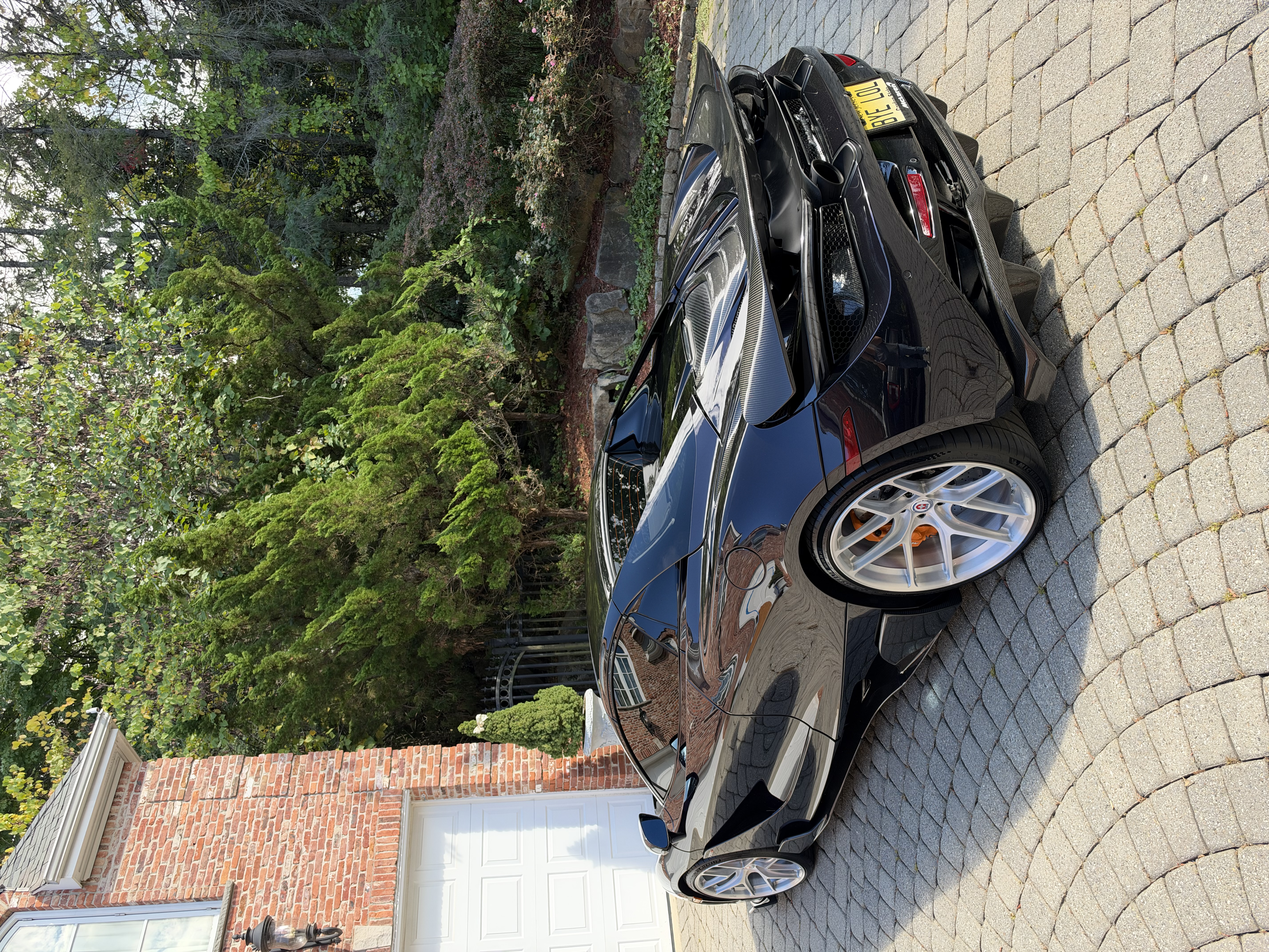 Used 2020 McLaren 720S Spider RWD image 8