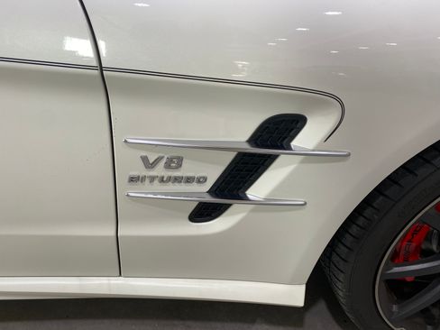 Used 2013 Mercedes-Benz SL 63 AMG image 17