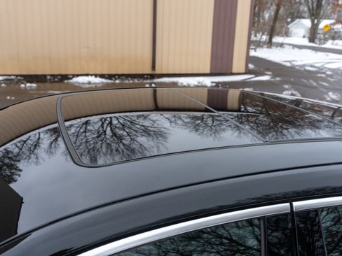 Used 2016 Chevrolet Impala LTZ w/ Enhanced Convenience Package image 16