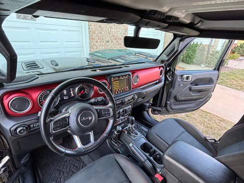 Used 2021 Jeep Wrangler Unlimited Rubicon AWD/4WD image 8