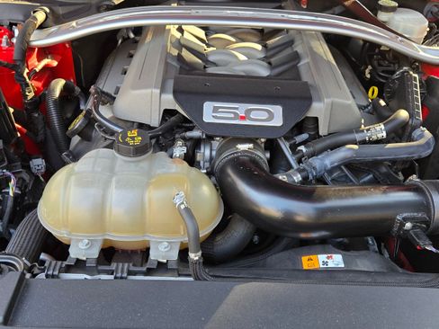 Used 2017 Ford Mustang GT Premium w/ Equipment Group 401A image 23