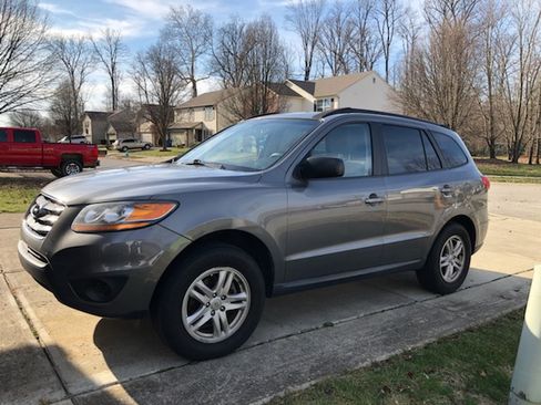 Used 2010 Hyundai Santa Fe GLS image 5