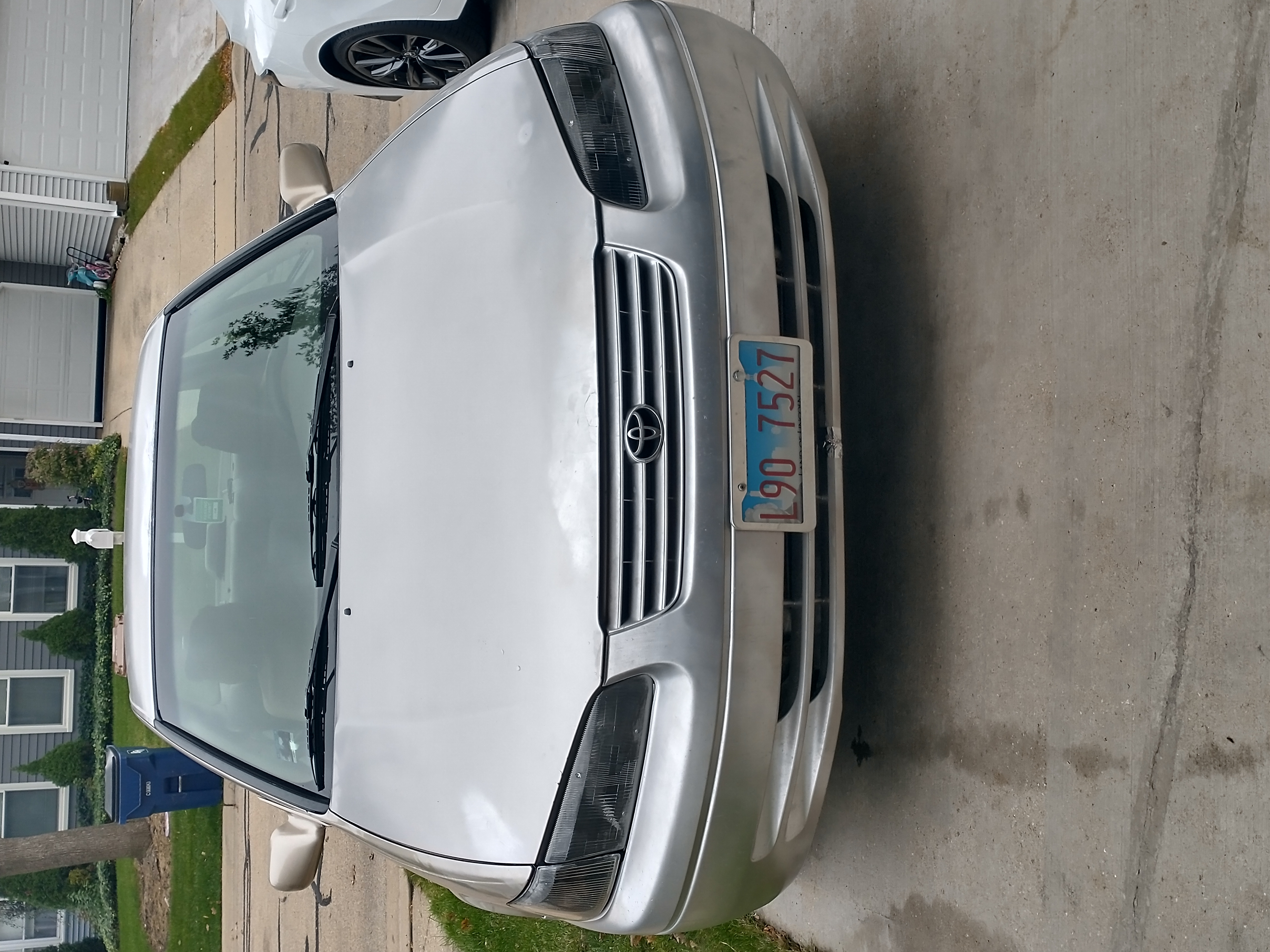 Used 1997 Toyota Camry LE FWD image 1