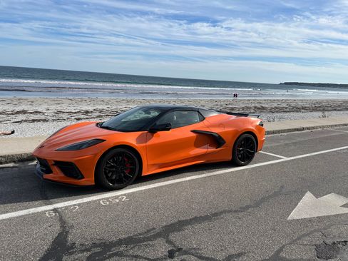 Used 2023 Chevrolet Corvette Stingray Preferred Conv w/ Z51 Performance Package image 4