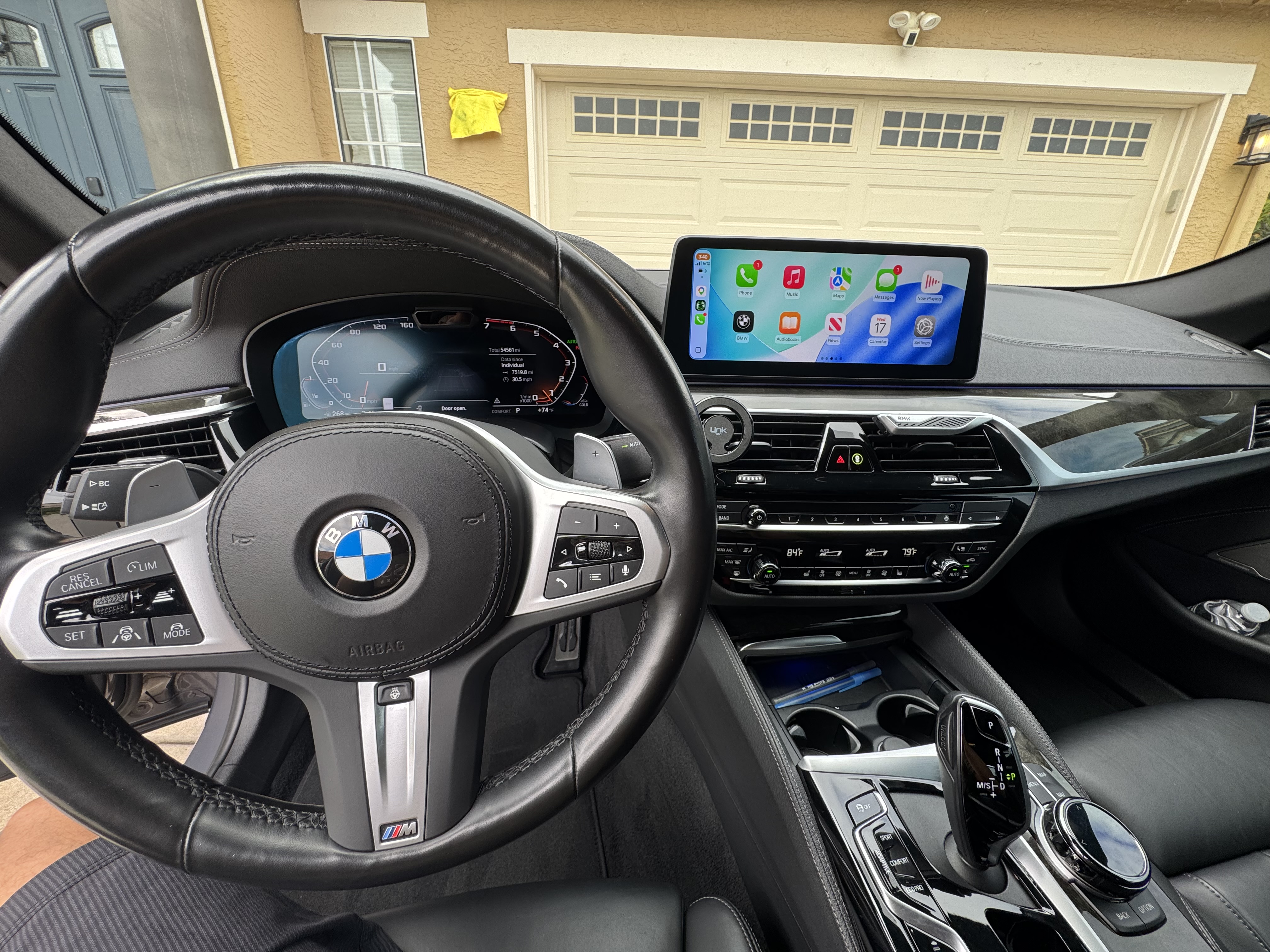 Used 2022 BMW M550i xDrive w/ Executive Package AWD/4WD image 9
