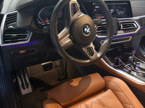 Used 2023 BMW X5 xDrive40i w/ M Sport Package AWD/4WD image 5