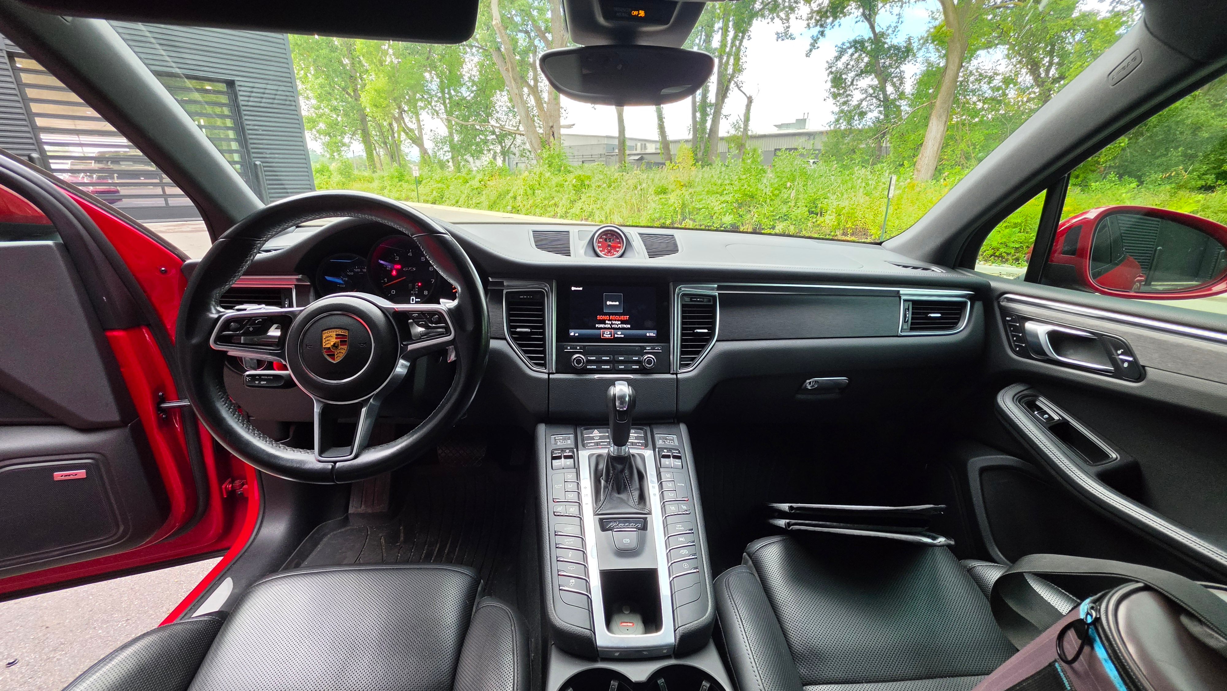Used 2018 Porsche Macan GTS AWD/4WD image 6