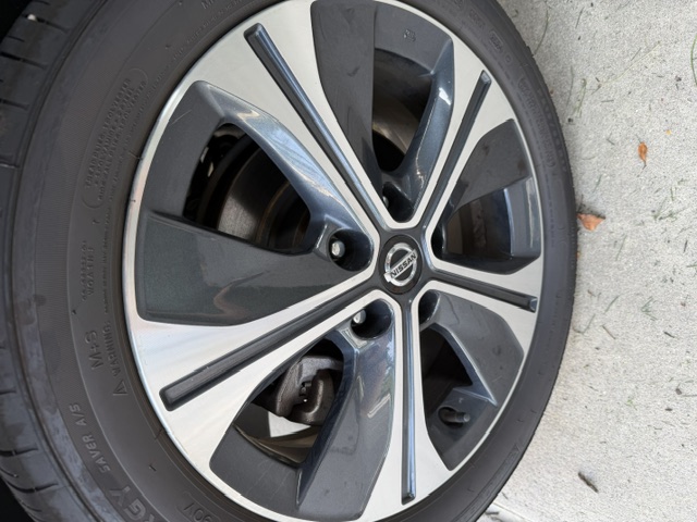 Used 2021 Nissan Leaf SL Plus FWD image 8