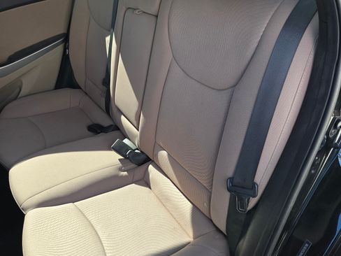 Used 2016 Hyundai Elantra SE w/ Option Group 02 image 14