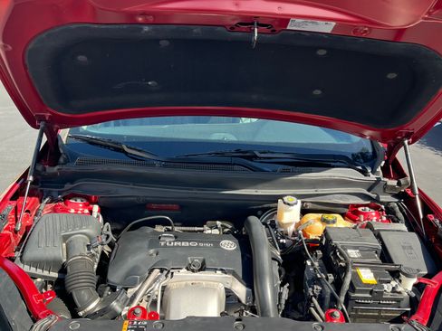 Used 2019 Buick Envision Premium AWD/4WD image 19