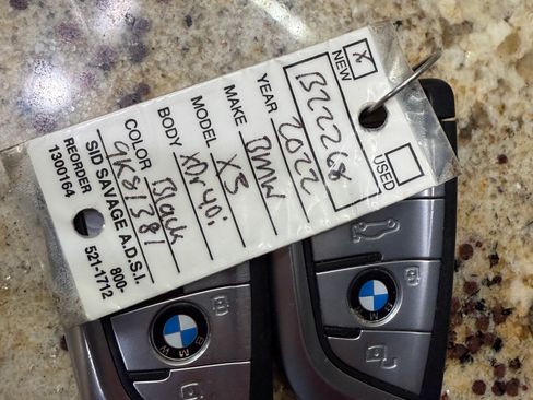 Used 2022 BMW X5 xDrive40i w/ M Sport Package AWD/4WD image 12