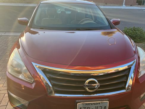 Used 2015 Nissan Altima 2.5 S w/ Power Driver Seat Package image 2