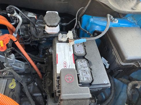 Used 2018 Kia Soul EV image 16