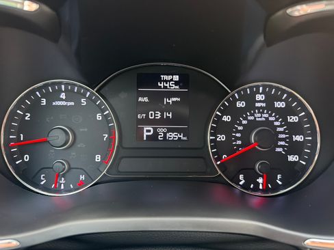 Used 2016 Kia Forte LX FWD image 17