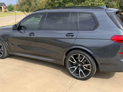 Used 2020 BMW X7 xDrive40i w/ M Sport Package image 5