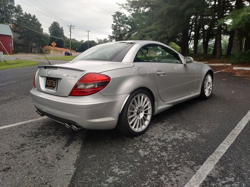 Used 2007 Mercedes-Benz SLK 55 AMG image 9