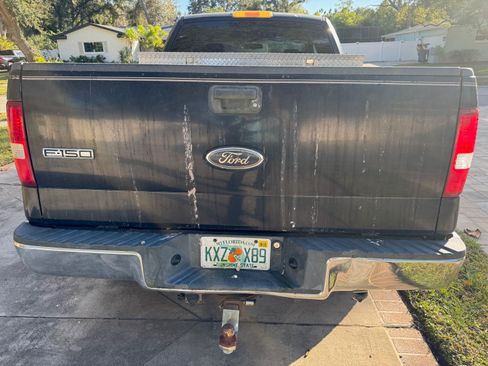 Used 2004 Ford F150 XLT image 9