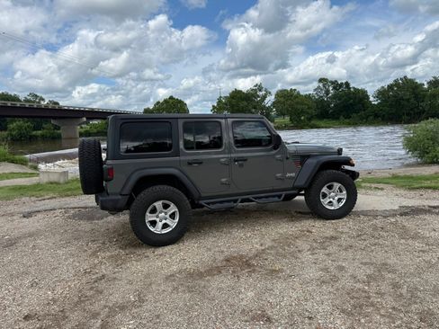 Used 2020 Jeep Wrangler Unlimited Sport S image 4