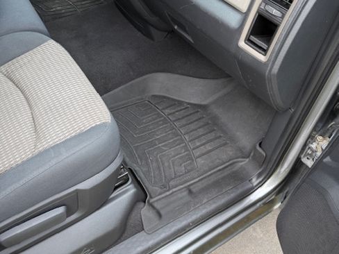 Used 2012 RAM 1500 Express image 22