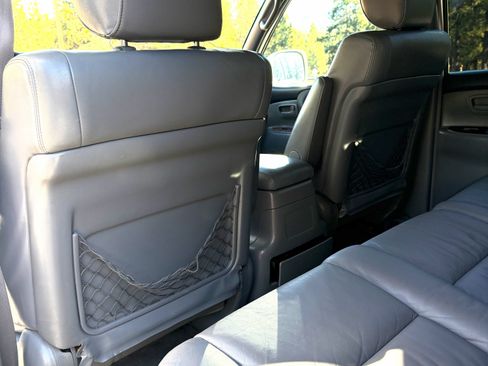 Used 2002 Toyota Land Cruiser AWD/4WD image 24