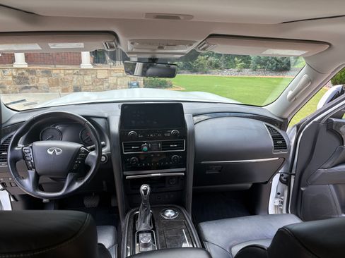 Used 2022 INFINITI QX80 Luxe w/ Cargo Package RWD image 4